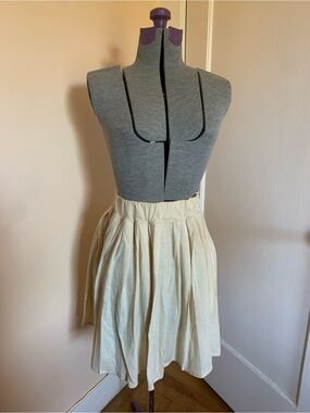 NWT SISLEY M Skirt Pleated Wool Blend Jersey Knit Cream Made In Italy Stretchy